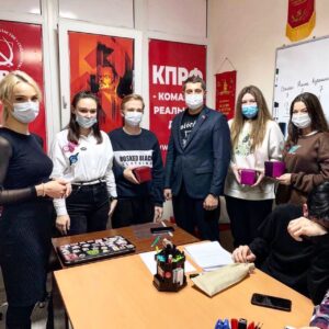 103-года Ленинскому Комсомолу! Викторина ЛКСМ-КПРФ в честь Праздника!